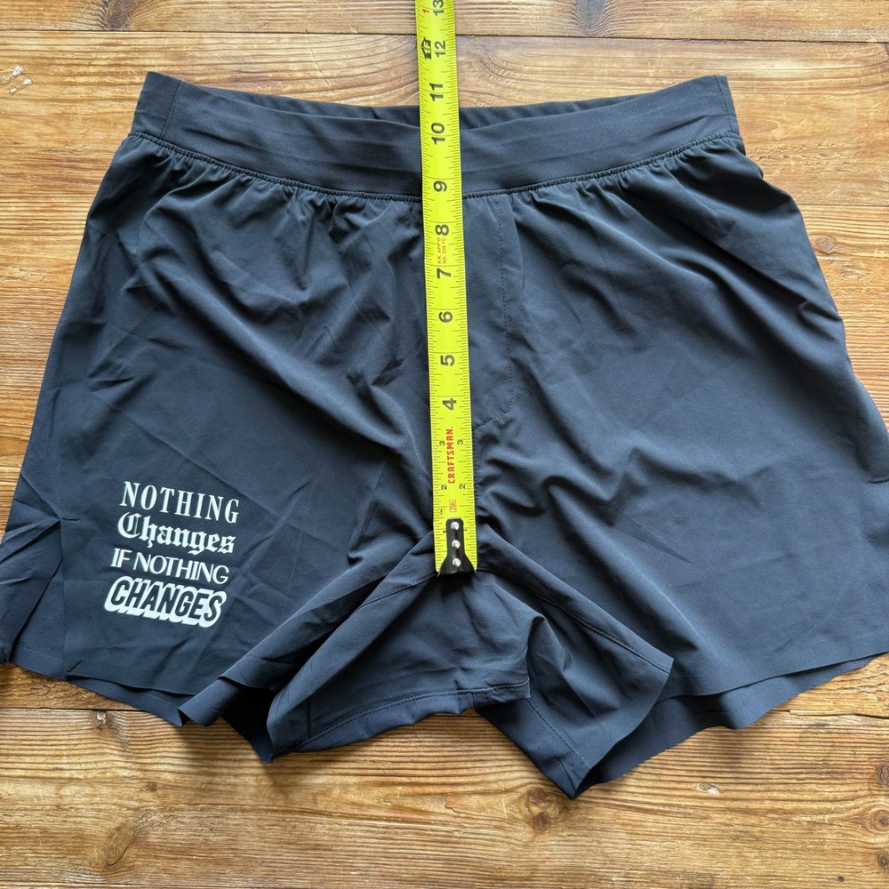 Ten Thousand Distance Shor Collab t 5 Inch Black Graphic Running Training S EUC - Picture 10 of 12